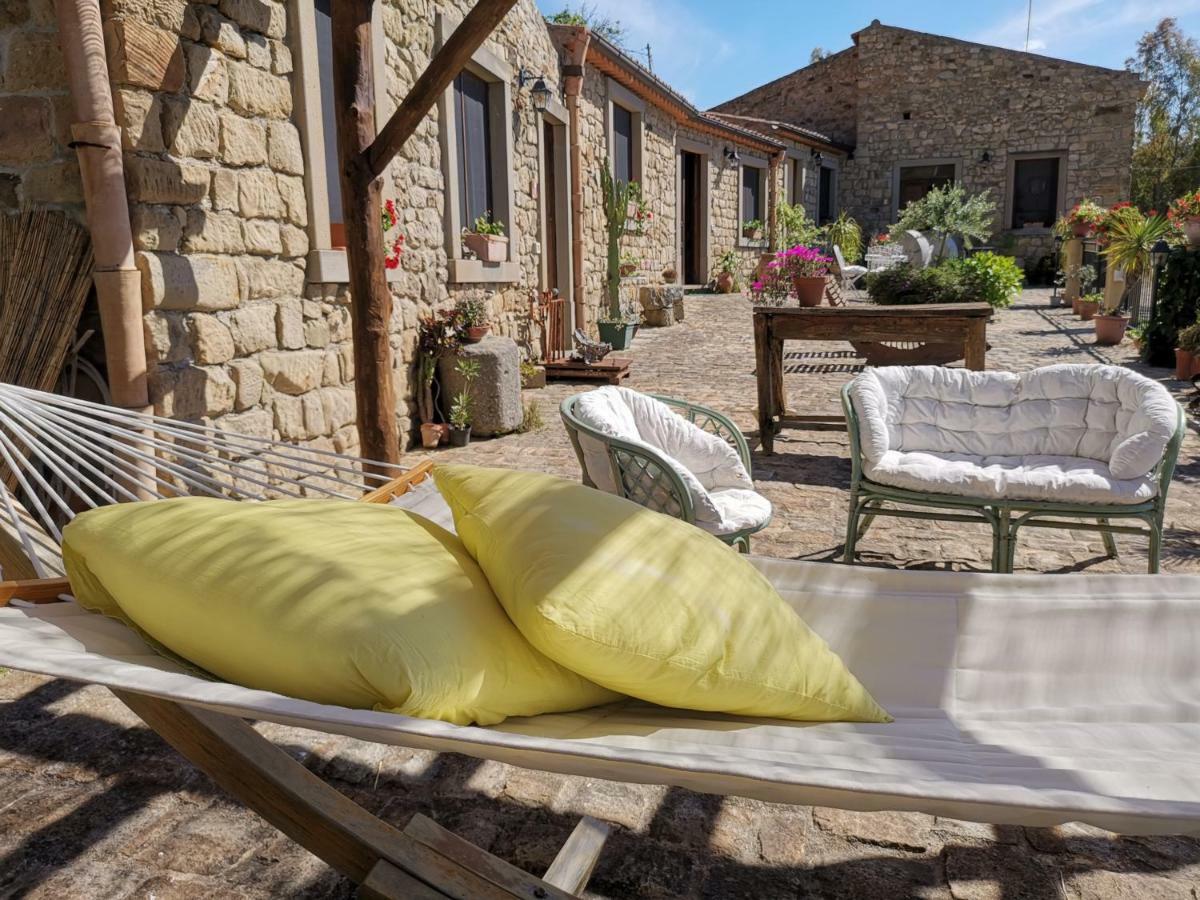 San Noto Antica Residenza Di Caccia Bed & Breakfast Ficarra Ngoại thất bức ảnh